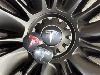 Tesla dísztárcsa készlet (4db-os) Model Y Gemini 19