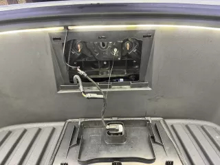 Tesla első csomagtér LED világítás Model Y (11)