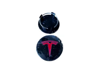 Tesla felni agyburkolat, matt fekete, piros T, 4 darabos készlet, Model Y (2)