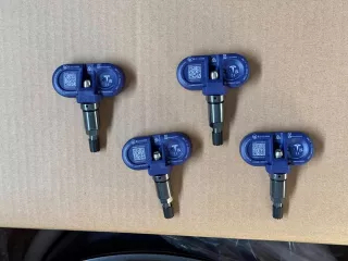 Tesla felni készlet Model 3 18