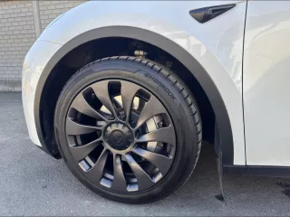 Tesla felni készlet Model 3 18