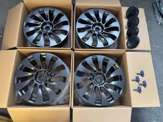 Tesla felni készlet Model 3 19