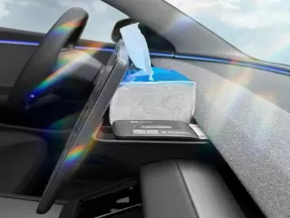 Tesla képernyő mögötti tárolódoboz, szürke TPE, Model 3/Y (2017–2023) (1)