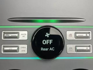 Tesla közép konzol okos gomb USB dokkolóval Tesla Model 3 és Model Y (6)