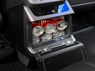 Tesla MY5 hűtőszekrény hátsó középkonzolhoz, Model Y (4)
