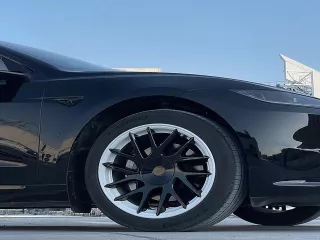 Tesla Thunder dísztárcsa készlet, fekete-fehér, 18