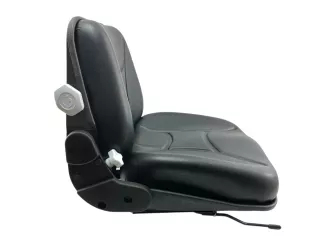 Traktor vezetőülés, csavarozható 470x485x475 mm (állítható sínnel) (5)