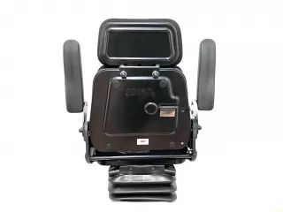 Vezetőülés kartámasszal és fejtámlával (mechanikus rugózású) (3)