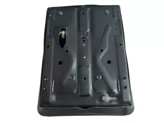 Vezetőülés kartámasszal és fejtámlával (mechanikus rugózású) A22 (5)