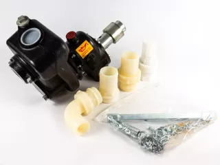 Vízszivattyú, kardán hajtású, japán kistraktorokhoz (450 liter/perc) (4)