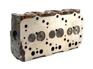 Yanmar 3TNS82 hengerfej, használt (2)