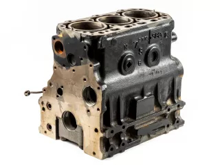 Yanmar 3TNS82 motor blokk, használt (0)