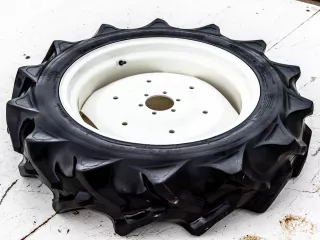 Yanmar AF120 kerékszett, 4 darabos, használt (9)