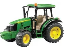 Bruder játék John Deere 5115M traktor