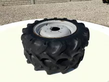 Első kerék 7-16, komplett, párban, használt