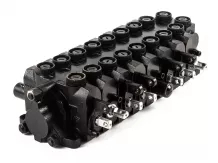 Force 320 hidraulika vezérlőtömb