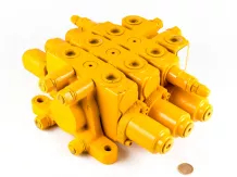 Force 915 hidraulika vezérlőtömb, 3 körös