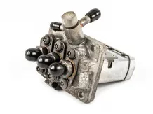 Iseki E383 adagoló, használt