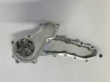 Kubota L1-18 vízszivattyú