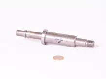 MTZ vízszivattyú tengely 80-as