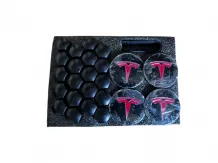 Tesla felni agyburkolat, matt fekete, piros T, 4 darabos készlet, Model Y