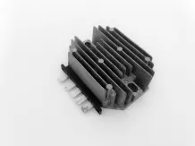 Traktor feszültségszabályzó, Yanmar, 5 lábas, használt